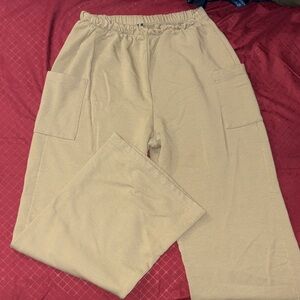 Women’s Tan Pants
